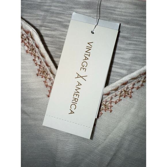 Vintage X America Plus Size 1X  Dressy top Womens off white embroidered NWT - Picture 3 of 5